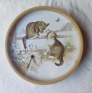 70s Tabby Cat Clock Kittens Butterfly Barn Farm Country Daisies Kitsch Works 14"
